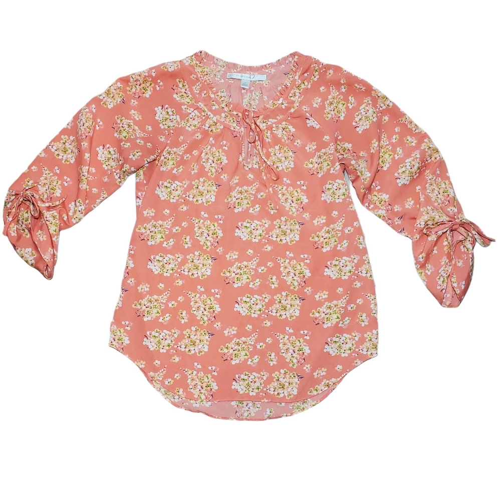 LC Lauren Conrad Floral Keyhole Top Size S